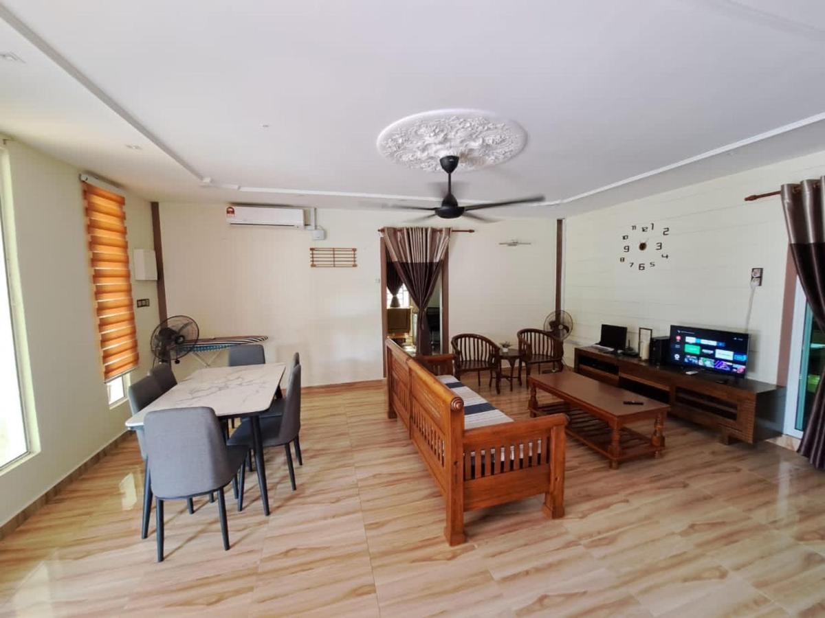 Rayyan Ashraf Homestay Kota Bharu Exterior photo